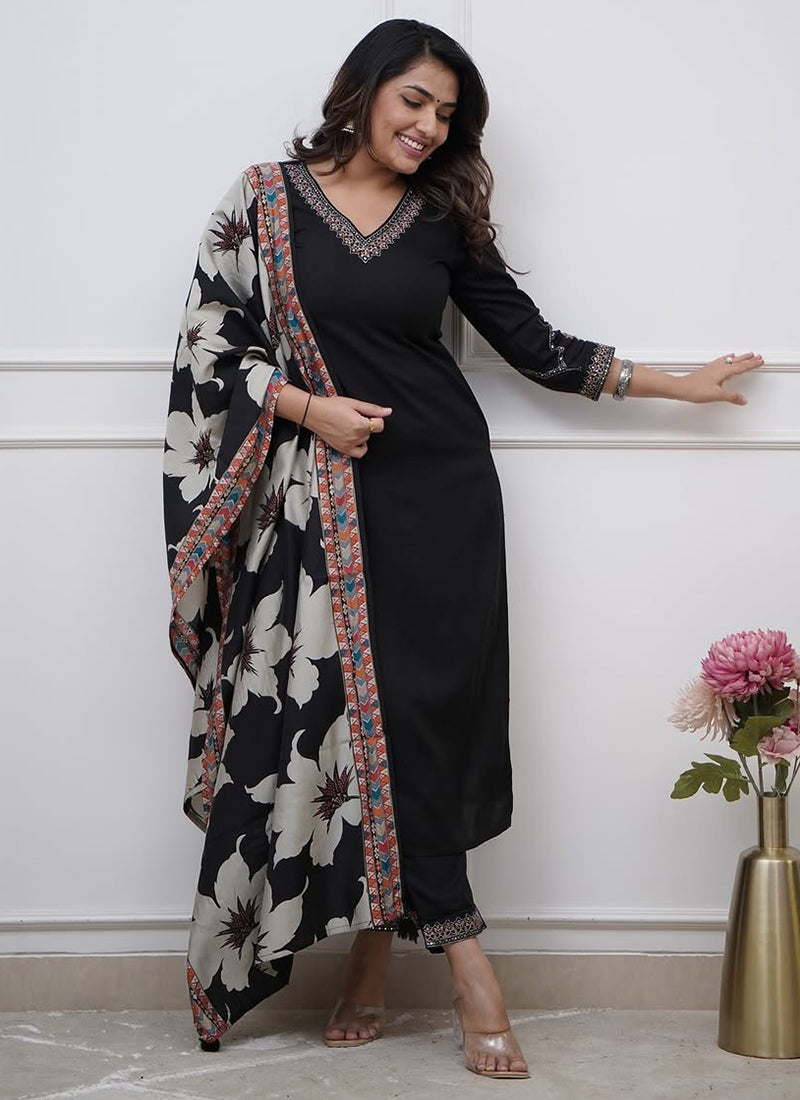 Black Floral Embroidered Salwar