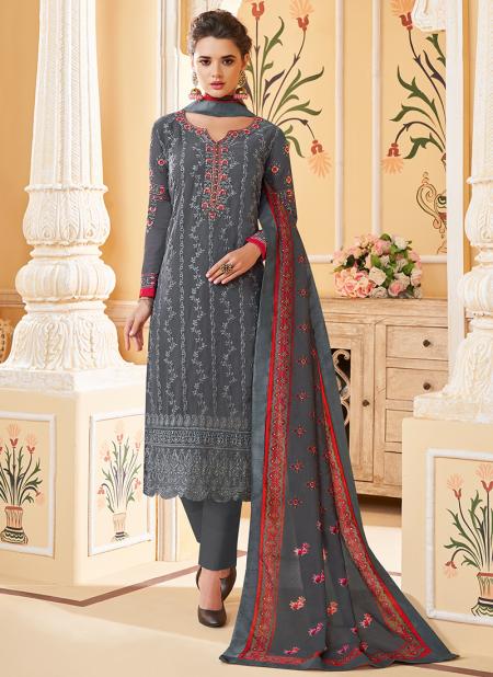 Embroidery in clearance churidar